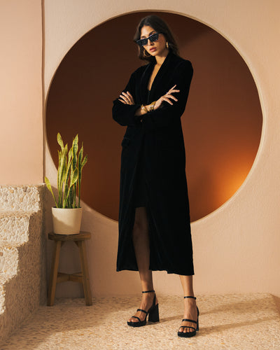 The Catania Velour Coat - Onyx - Dandy Del Mar